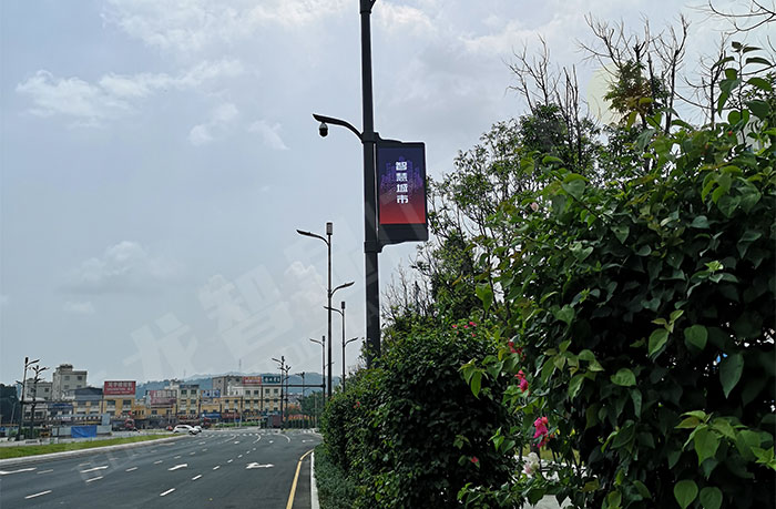 led燈桿屏|智慧燈桿屏|led廣告機(jī)|智慧路燈屏|戶外LED廣告機(jī)|燈桿屏|智慧燈桿|智慧路燈 led燈桿屏|智慧燈桿屏|led廣告機(jī)|智慧路燈屏|戶外LED廣告機(jī)|燈桿屏|智慧燈桿|智慧路燈